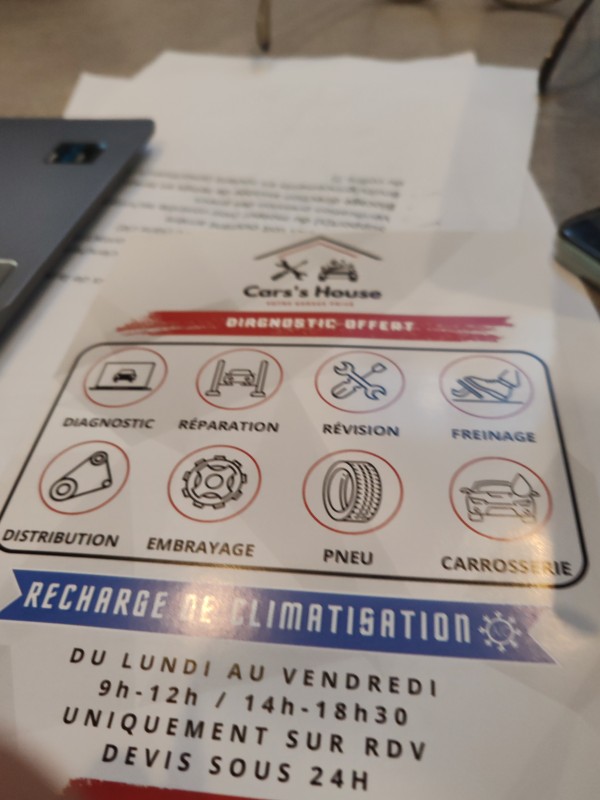 garage mécanique multimarque pour la réparation de disque et plaquettes sur une BMW série 3 à marseille 13015