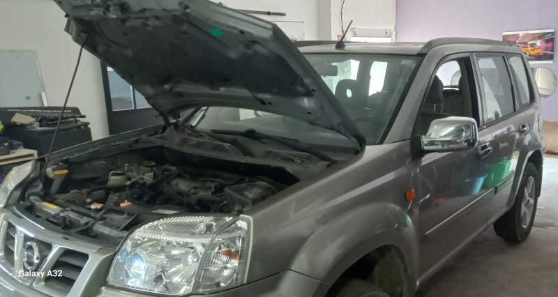 garage auto pour reprogrammation moteur d'un Nissan X-Trail sur Uzès proche d'Avignon 