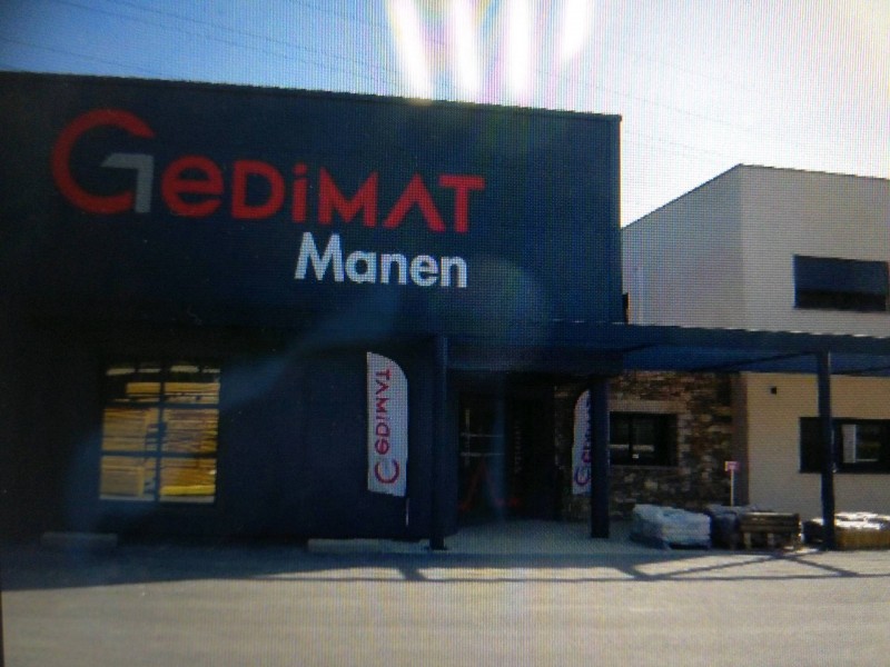 Marchand de matériaux pour construction piscine Saint-Christol-lès-Alès dans le Gard