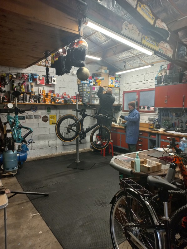 Donc par exemple où faire réparer mon vtt sur Saint-Gilles proche de Nîmes 