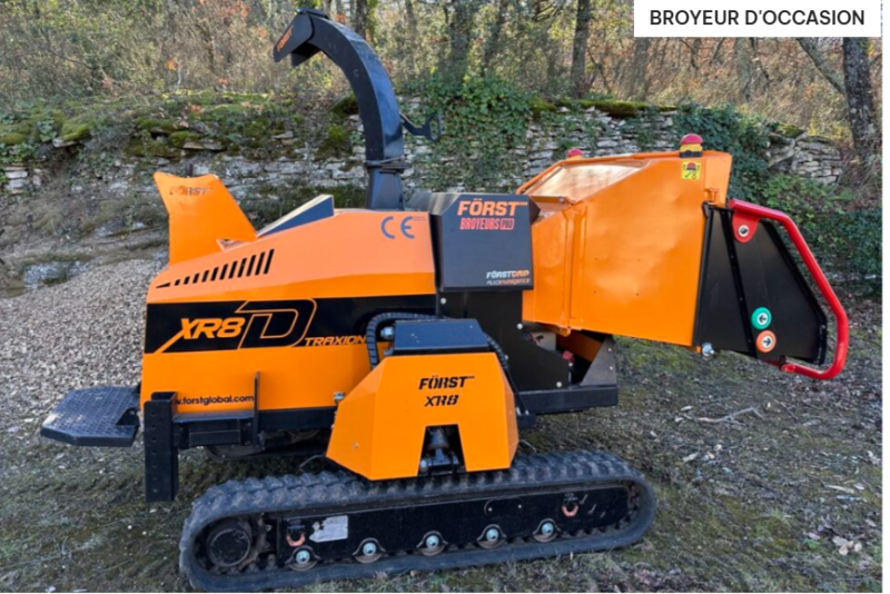 Achat ou vente de broyeur de branches Forst d'occasion sur chenilles pour entreprise d'élagage sur Villeurbanne ou Lyon proche de Saint-Étienne