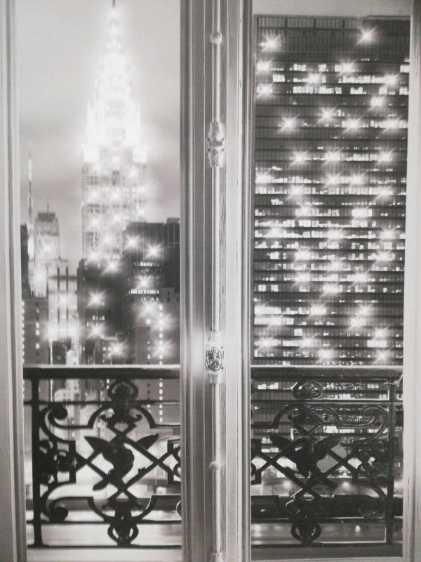 Rénovation ancienne fenêtre en bois pas une fenêtre en aluminium sur mesure 2 vantaux  à Montpellier à côté de Saint Jean de Védas