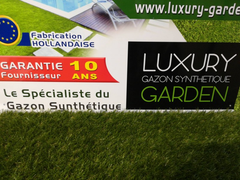 pose et installation de gazon synthétique sur Montpellier dans l'Hérault