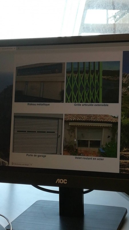 Fabrication et pose de grille articulée extensible sur Marseille dans les Bouches-du-Rhône