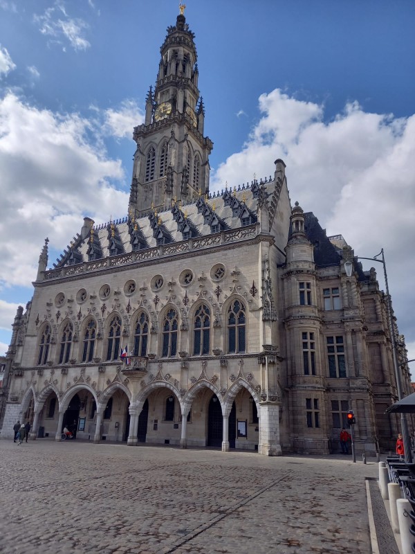 vente villa T4 récente rénovation moderne avec charme de l'ancien au plafond terrasse et jardin paysager à rousset 13