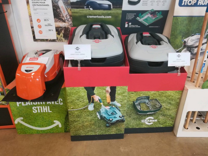 Magasin motoculture pour installation et vente de robot tondeuse Stihl pour jardin ou pelouse sur  Mauguio à côté de Jacou