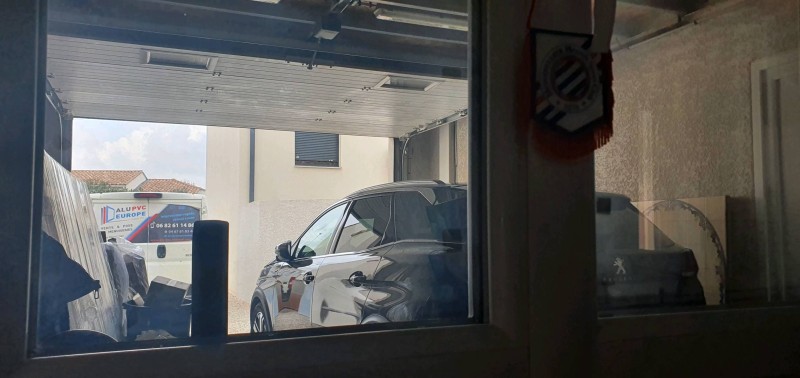 Trouver une entreprise pour remplacer un portail en alu électrique à Sommières dans le Gard