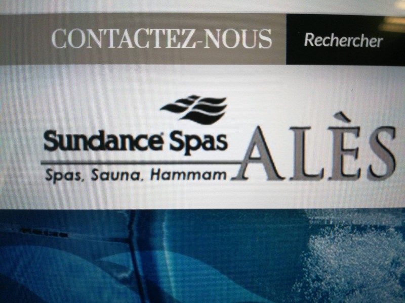 Installation et pose d'un spa encastrer pour une terrasse extérieure 4 places à Nîmes à côté d'Arles