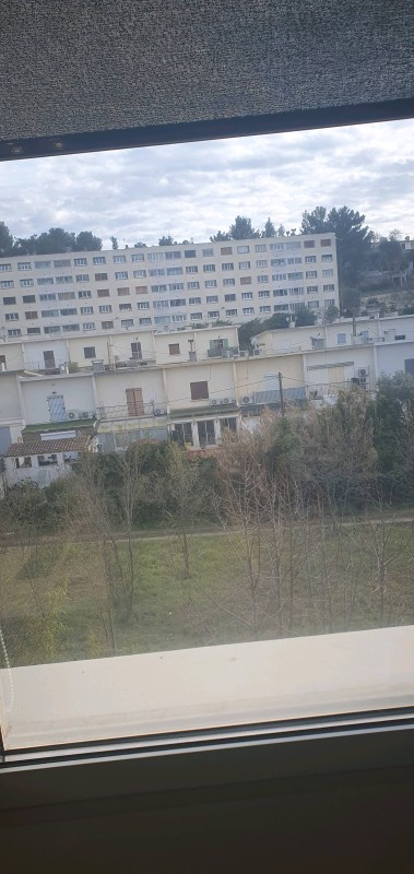 Où trouver un artisan spécialisé dans la pose de fenêtres en PVC à Marseille dans les Bouches-du-Rhône