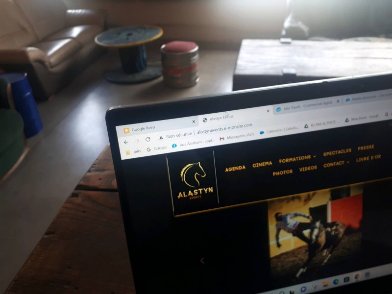 Où trouver une société de production à Béziers dans la région de l'Hérault