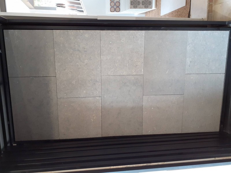 vente de carrelage grand format gris  kronos  bormes les mimosas  tds concept