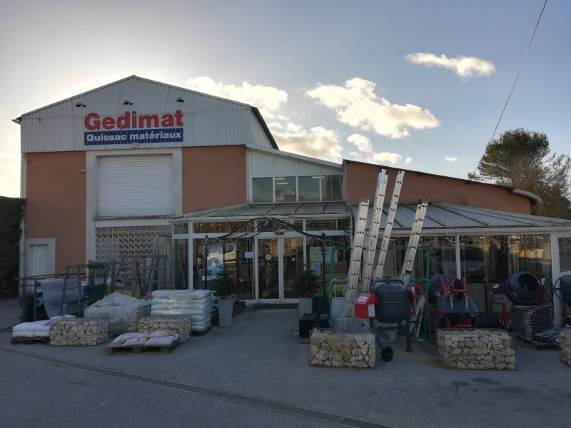 Vente de matériels de construction et de menuiseries aluminium pas chère sur  Quissac à côté de Sommières