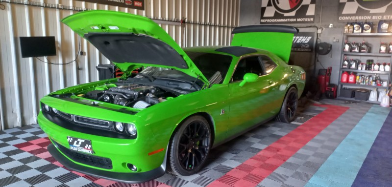 pose de compresseur pour optimisation de puissance d'une Dodge Challenger sur Arles proche de Saint-Rémy-de-Provence