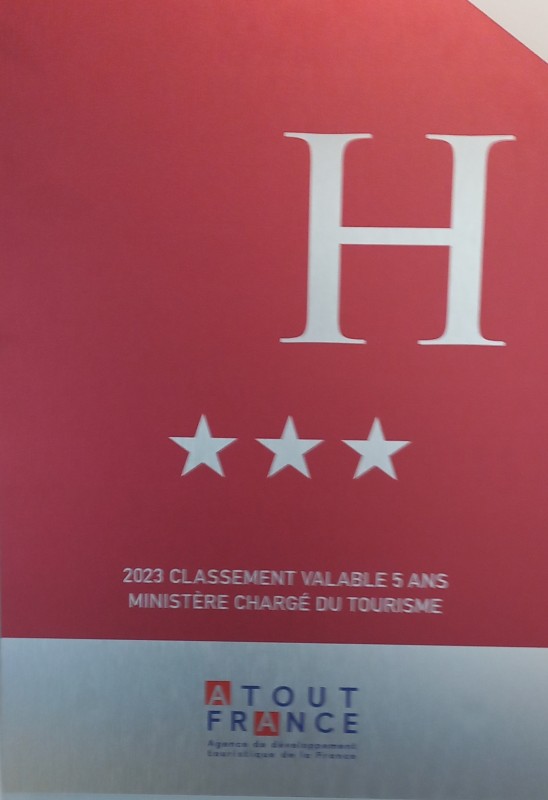 entreprise de création graphique spécialisée dans l'hôtellerie et la signalétique pour les hôtels de luxe sur Montpellier proche de Nîmes