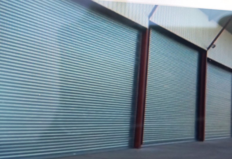 entreprise spécialisée dans la réparation et le dépannage de volet roulant en entreprise sur Carpentras proche l'Isle-sur-la-Sorgue