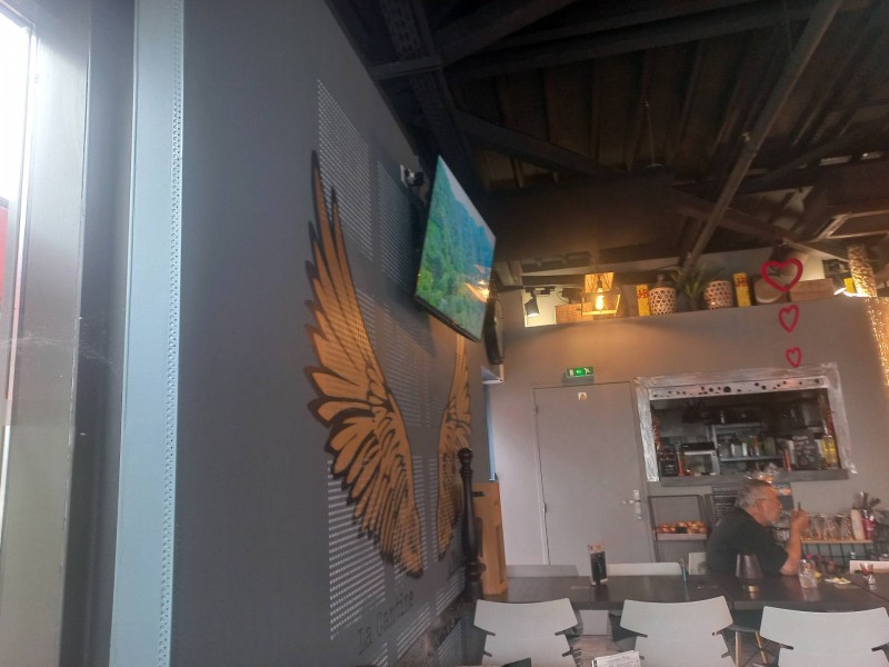 Restaurant à Lunel qui offre ses services non-stop proche de Montpellier dans l'Hérault 34