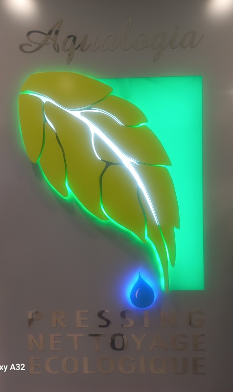 pressing nettoyage écologique pour nettoyage d'une couette synthétique sur Marguerittes 