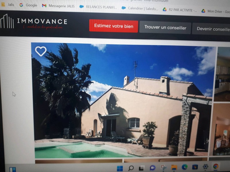 villa individuelle à vendre de 800 m2 avec piscine à Vendargues proche de Montpellier