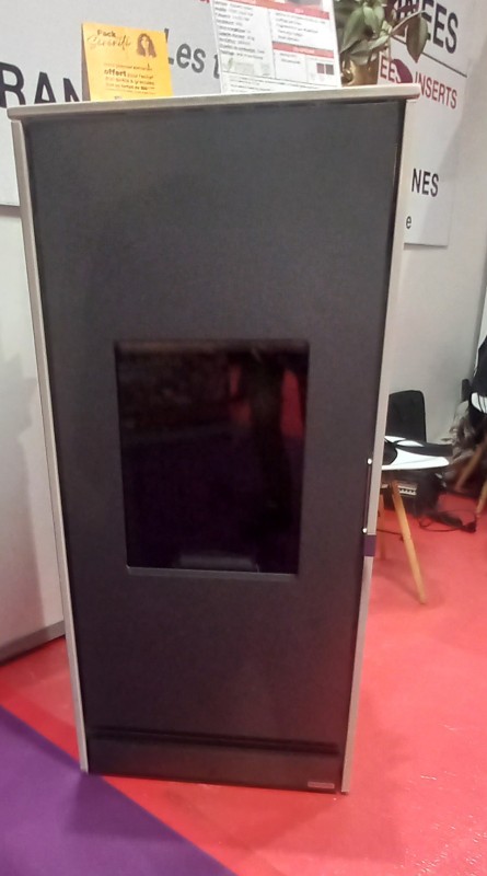 pose installation d'un poêle à granulés 9 kW à Avignon proche Bollène