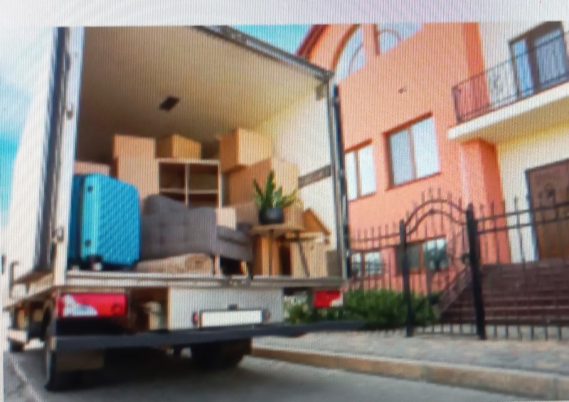 société de déménagement pour déménager un appartement de particulier et mise en carton sur Nîmes dans le Gard 