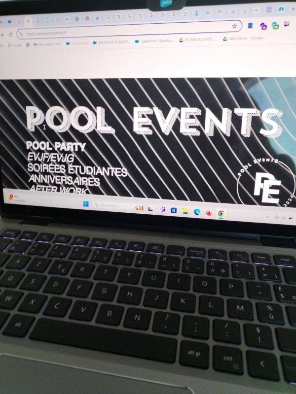 location de piscine privative pour une poule party entre amis à Montpellier