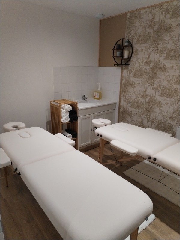 où trouver un institut pour un soin en duo et spa avec balnéo à Thézan-lès-Béziers proche de Muriel et Béziers dans l'Hérault