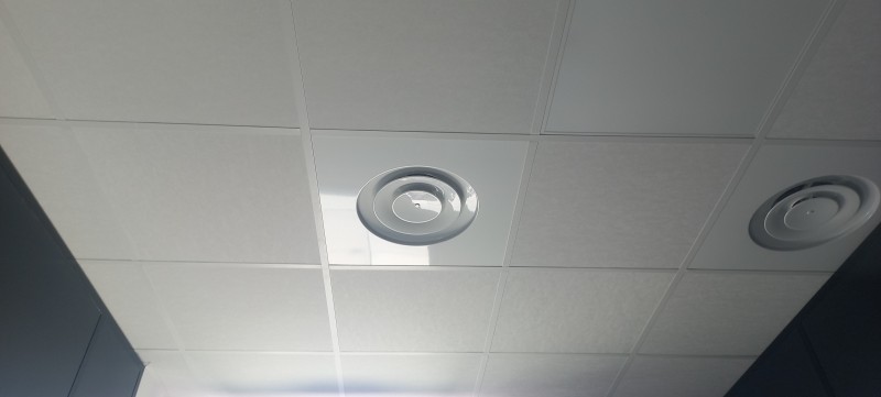 installation d'une climatisation et d'une ventilation gainable dans les locaux et les bureaux de la société Jalis à Mauguio proche de Montpellier