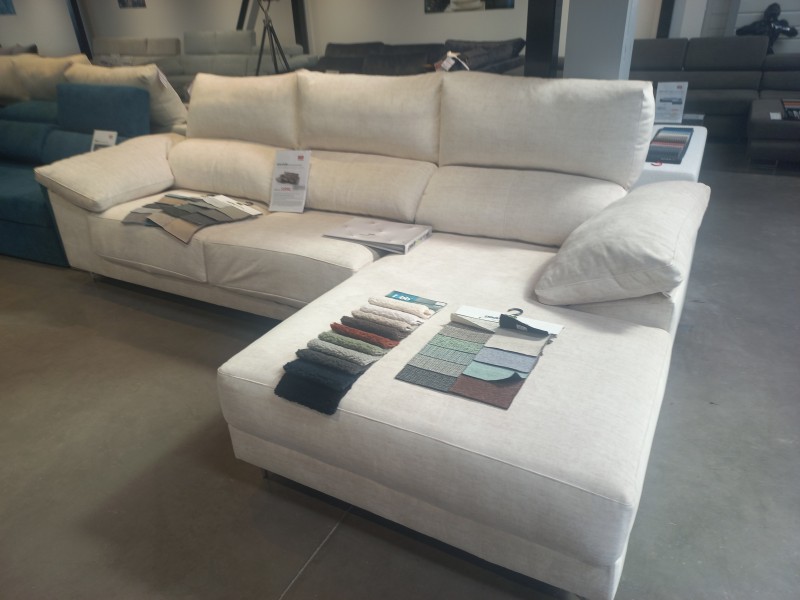 magasin de meuble pour vente de canapé d'angle pas cher sur Nîmes à côté de Arles