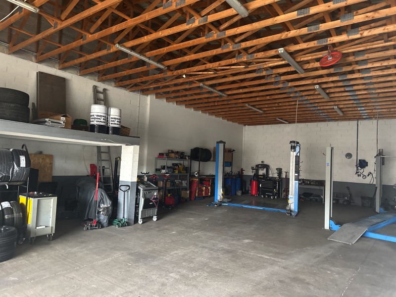  Ou faire une révision de voiture à Calvisson, proche de Nîmes 