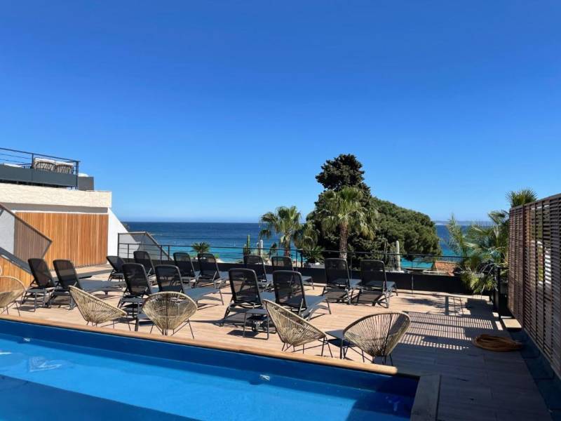 hotel vue sur mer lavandou