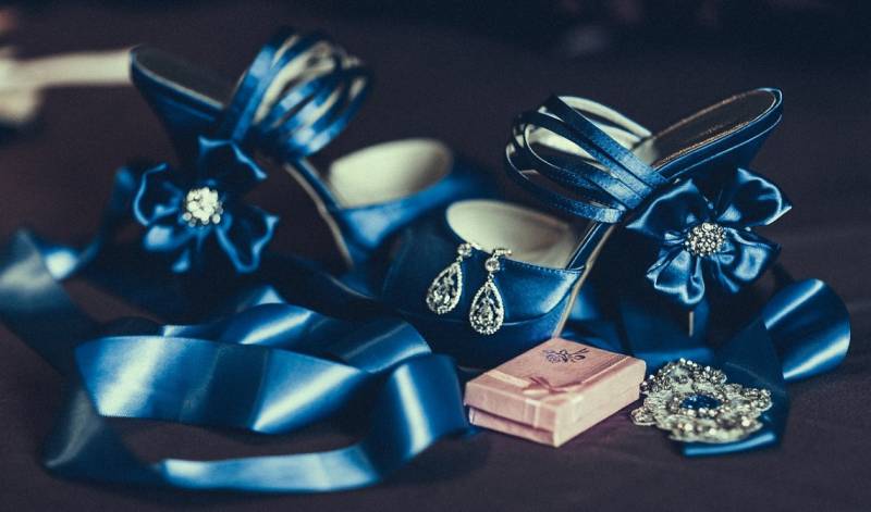 Cherche grossiste en bijoux fantaisie et accessoires de mode pour commerçants détaillant dans le sud de la France proche de Marseille Kristal