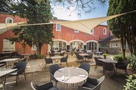 Domaine haut de gamme pour organiser un séminaire pour entreprise proche de Narbonne dans le département de l'Aude