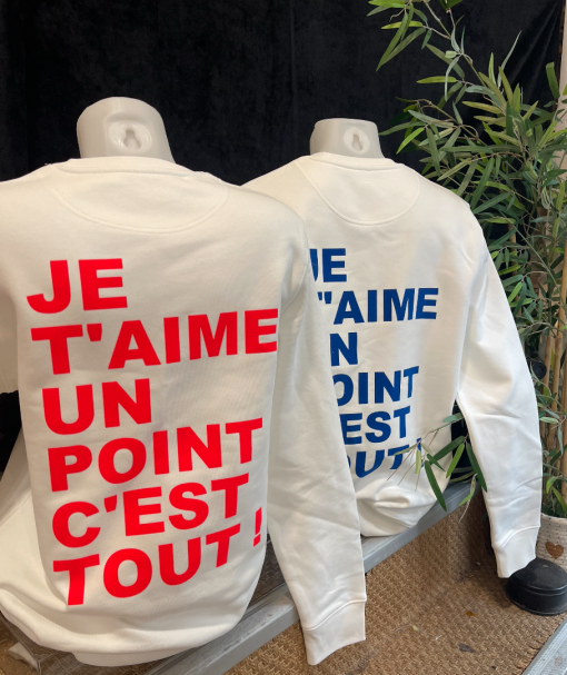 Personnalisez vos sacs cabas sweats t-shirts tabliers et accessoires fabriqués dans notre atelier parisien proche de Clichy-la-Garenne Asnières-sur-Seine Neuilly-sur-Seine Bois-Colombes et Courbevoie