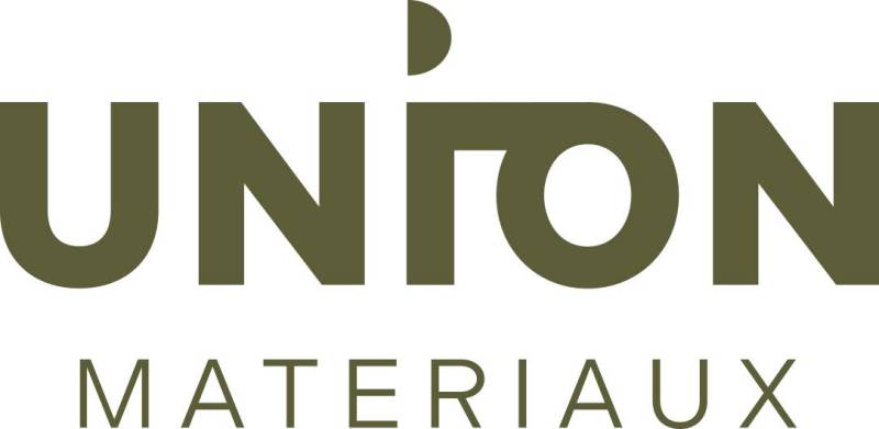 magasin de bricolage avec exposition de carrelage extérieur sur Montpellier proche de Pérols