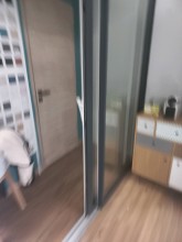 Notre zone d'activité pour ce service idée déco pour une boutique de vêtement à